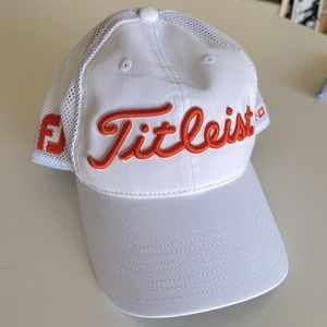 Titleist golf ProVI hat